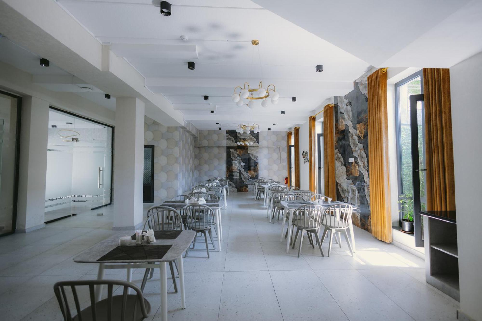 Beshchinor Hotel Tashkent Exterior photo