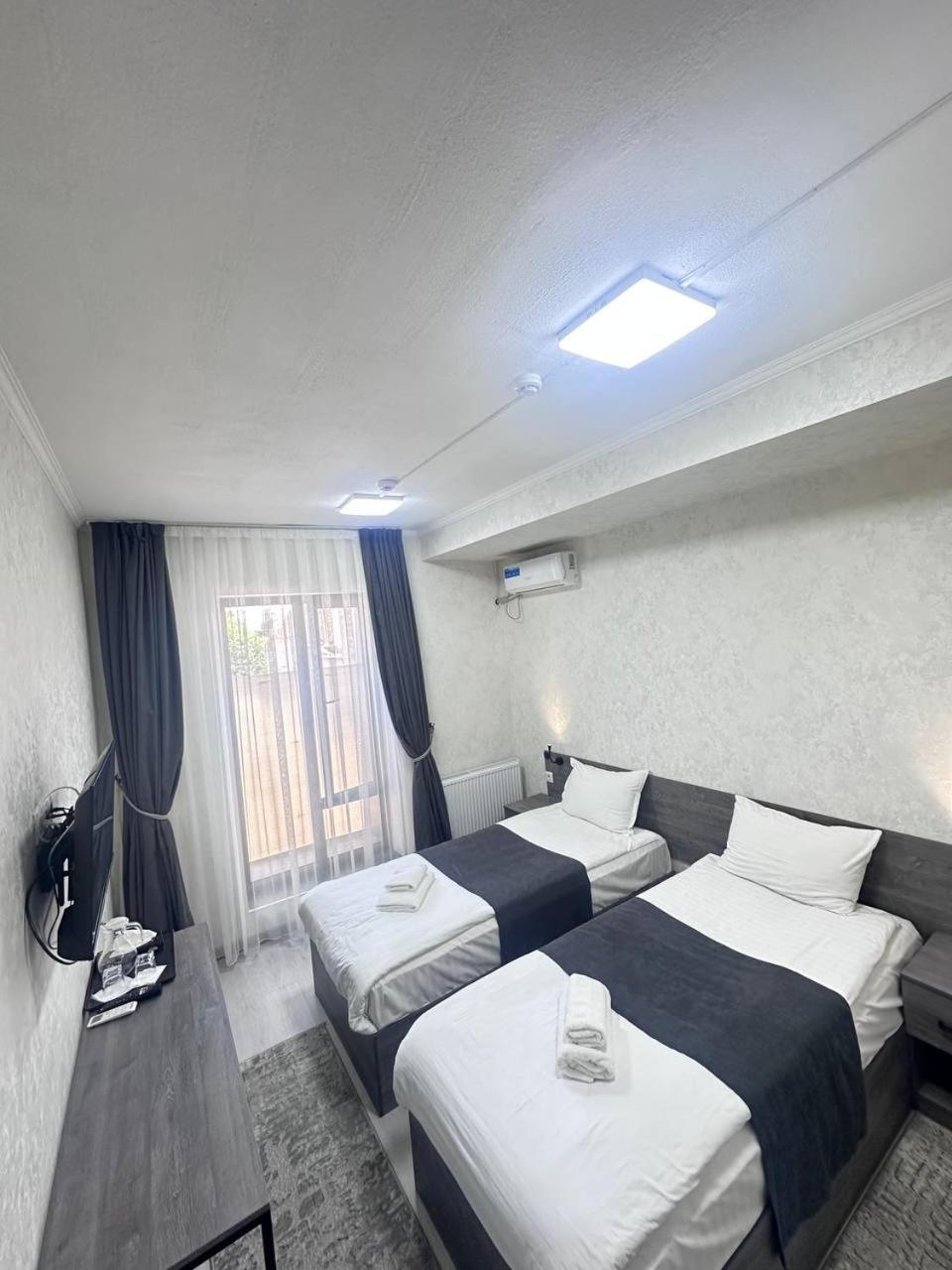 Beshchinor Hotel Tashkent Exterior photo