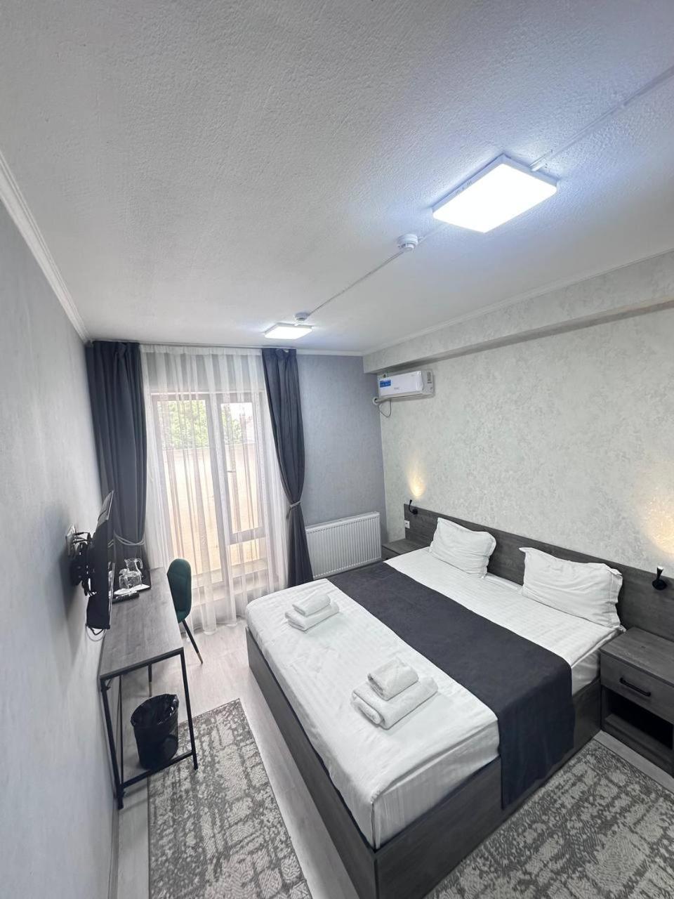 Beshchinor Hotel Tashkent Exterior photo