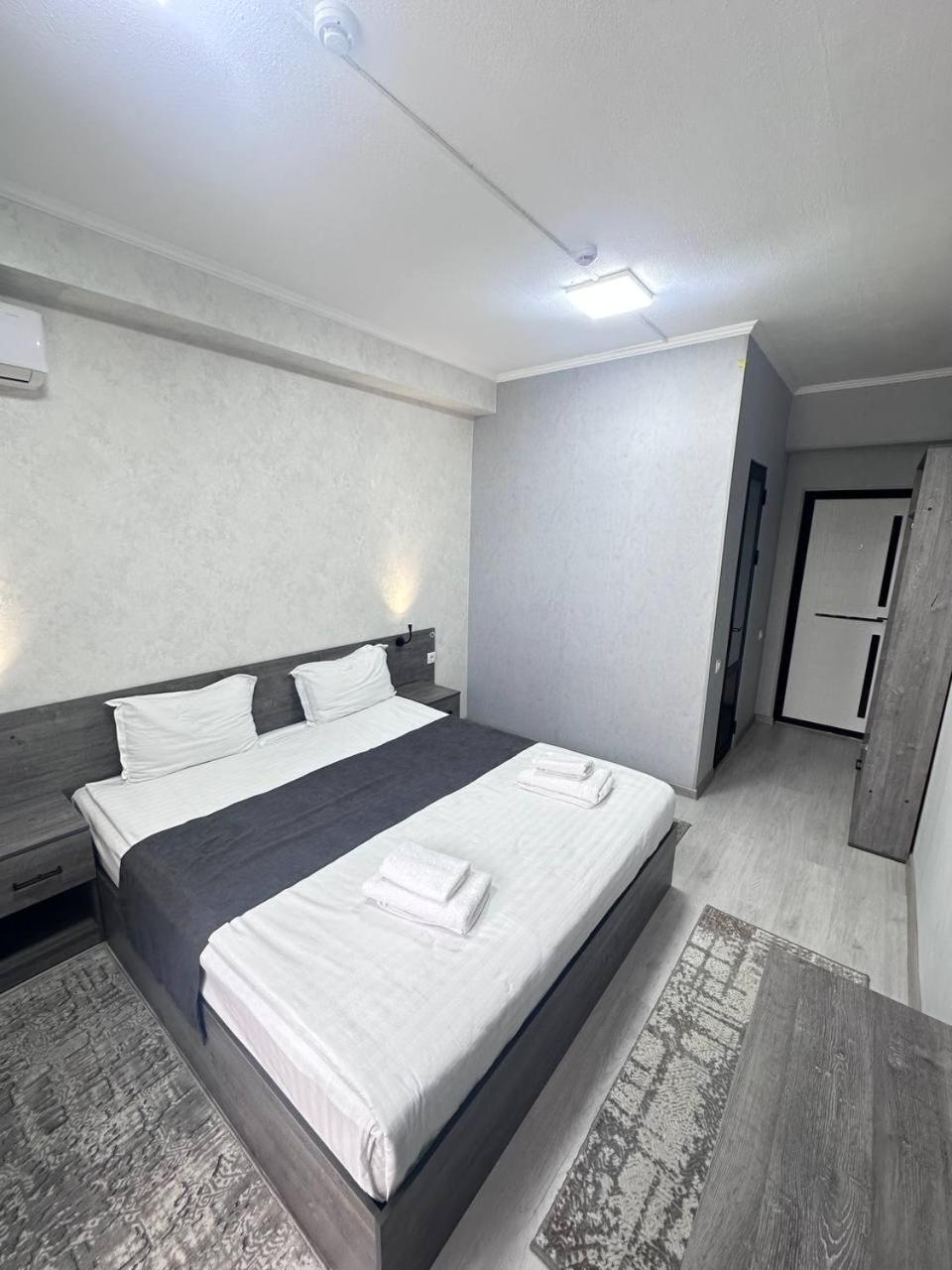 Beshchinor Hotel Tashkent Exterior photo